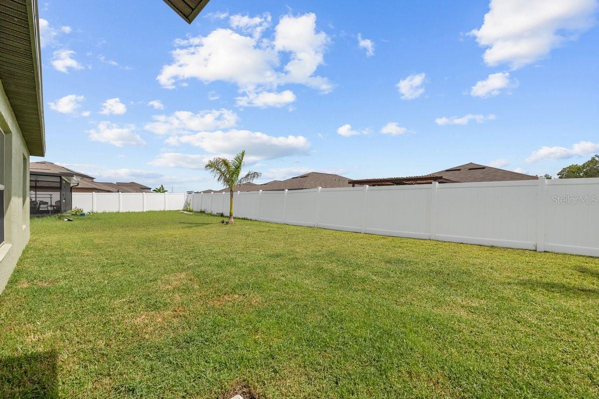 Image 24 of 28 For 10333 Scarlet Skimmer Drive