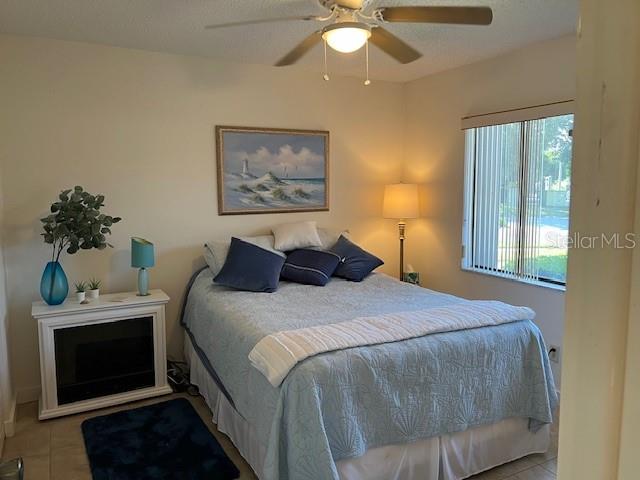 Image 11 of 30 For 2506 Laurelwood Drive 4c