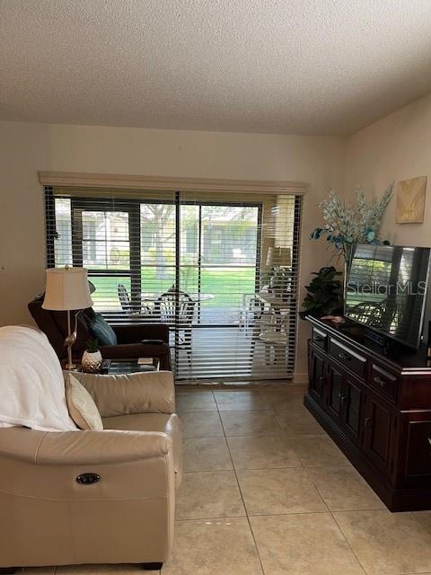 Image 6 of 30 For 2506 Laurelwood Drive 4c
