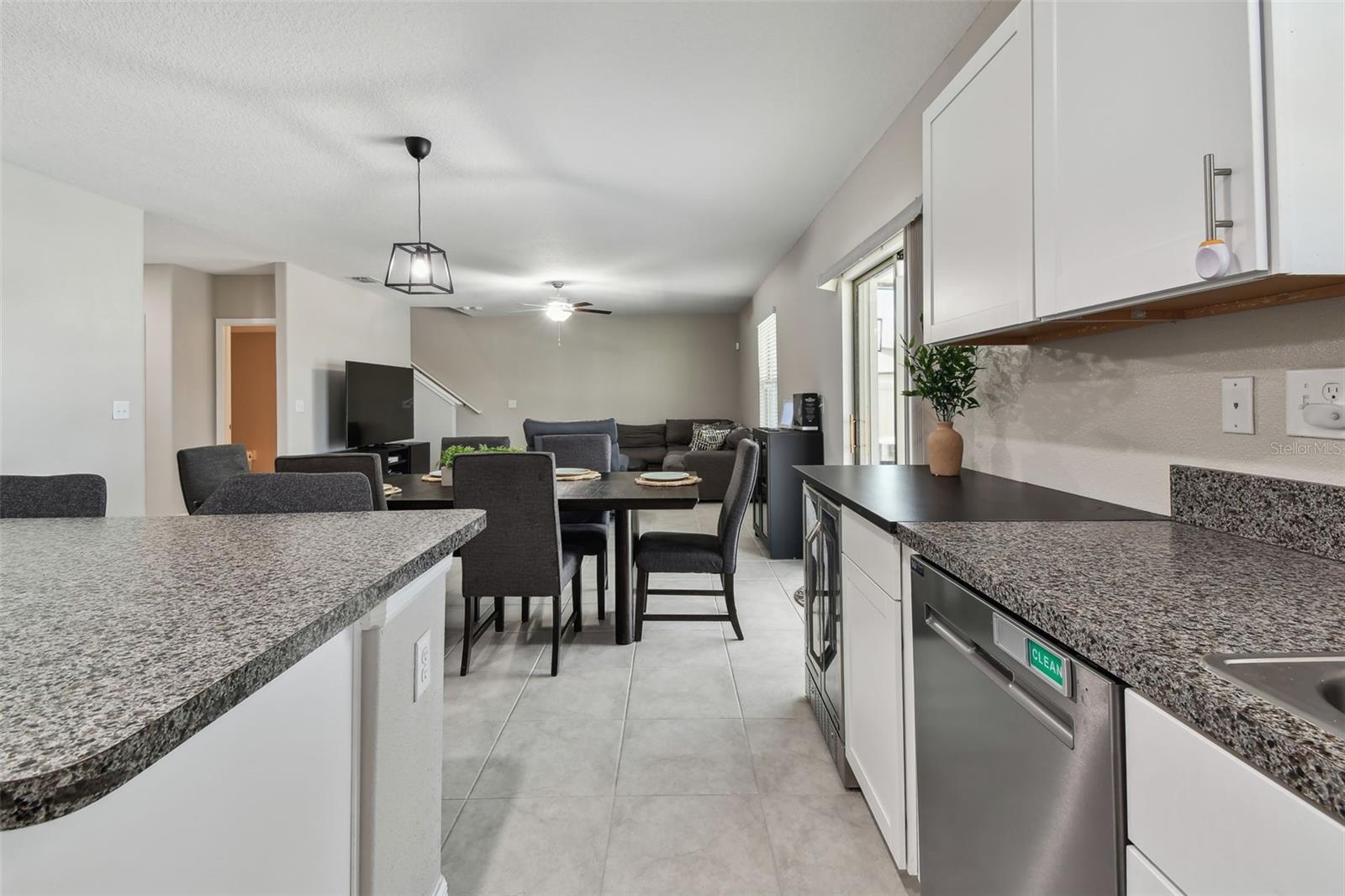 Listing photo id 11 for 11504 Sage Canyon Drive