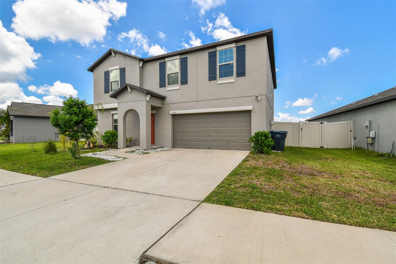 Listing photo id 0 for 11504 Sage Canyon Drive