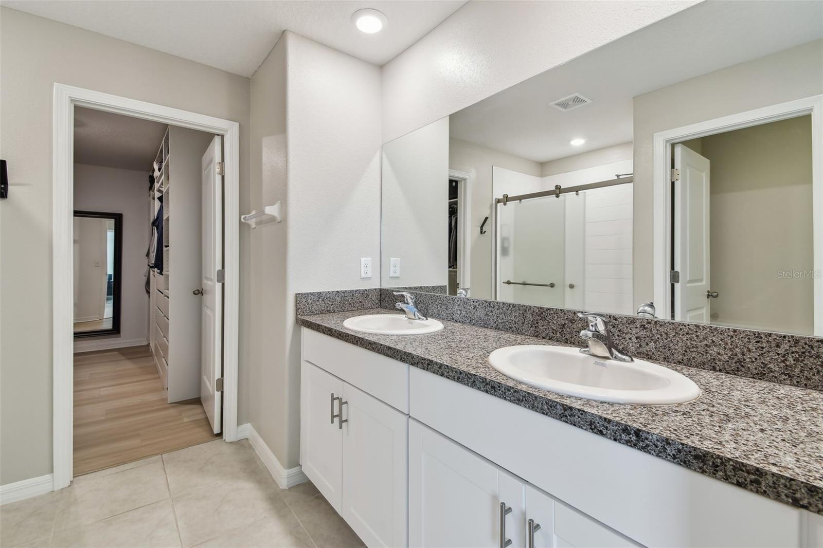 Listing photo id 27 for 11504 Sage Canyon Drive