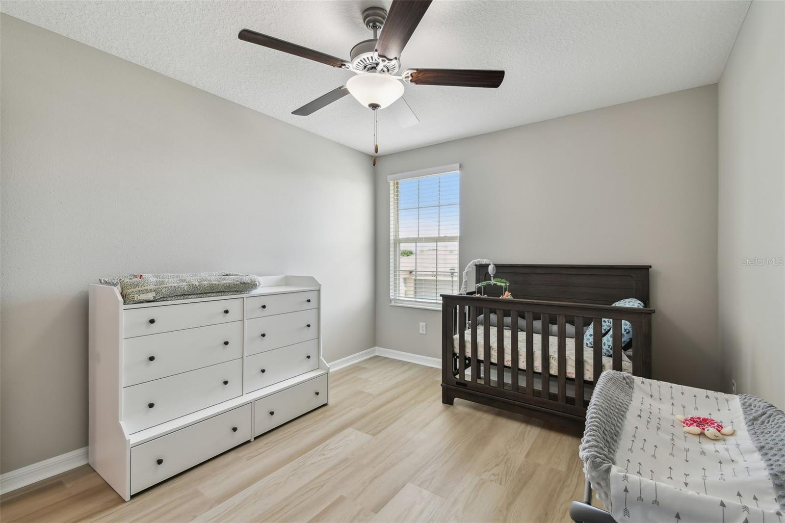 Listing photo id 38 for 11504 Sage Canyon Drive