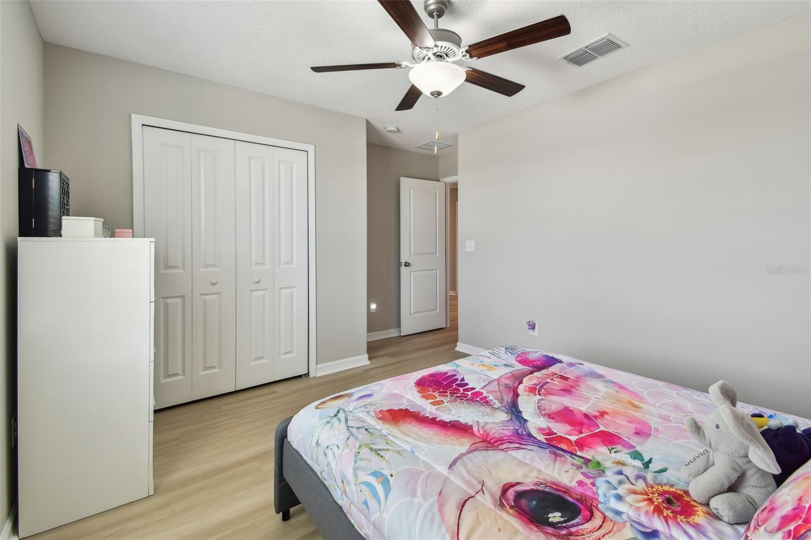Listing photo id 42 for 11504 Sage Canyon Drive
