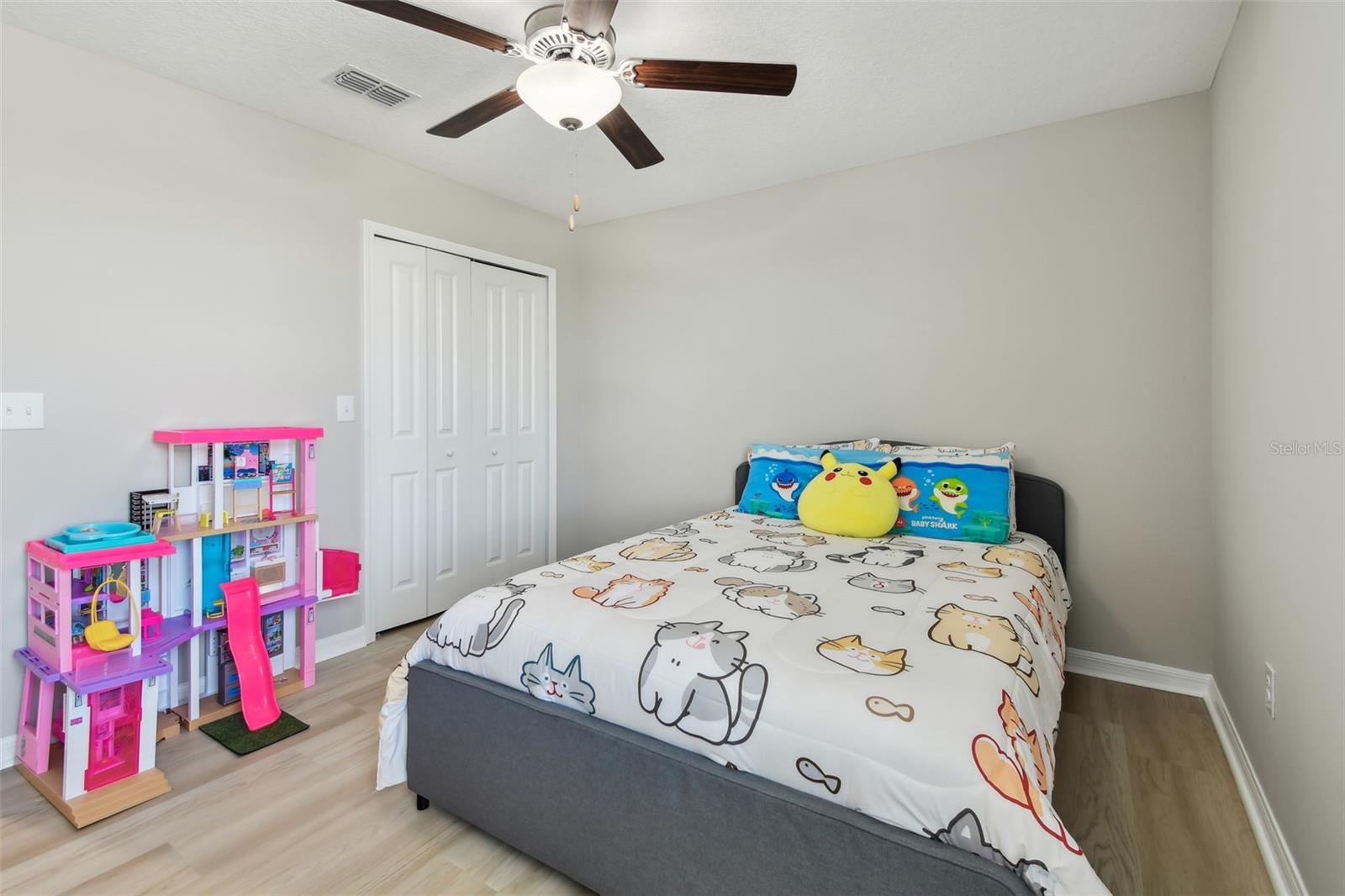 Listing photo id 45 for 11504 Sage Canyon Drive