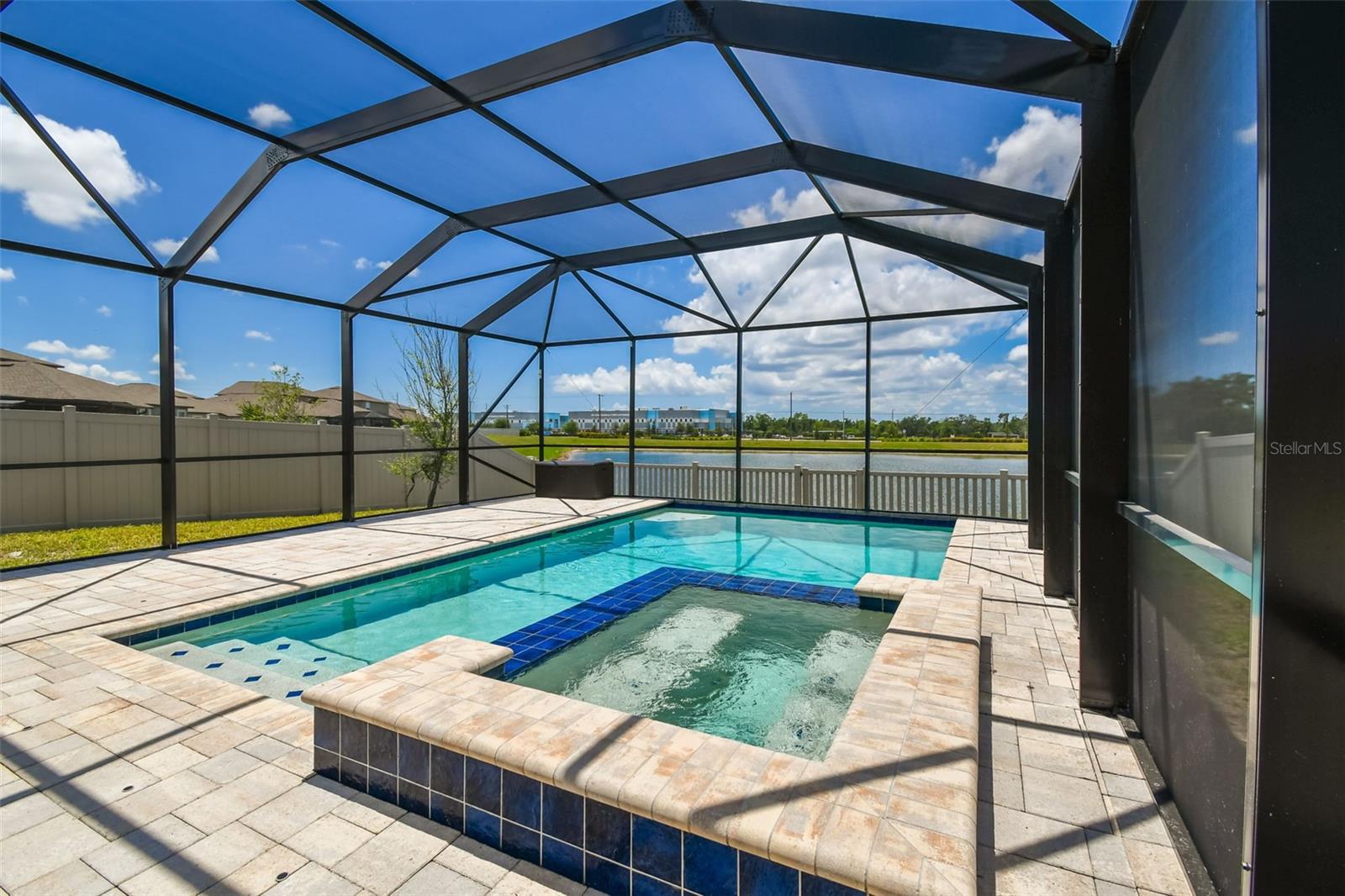 Listing photo id 55 for 11504 Sage Canyon Drive