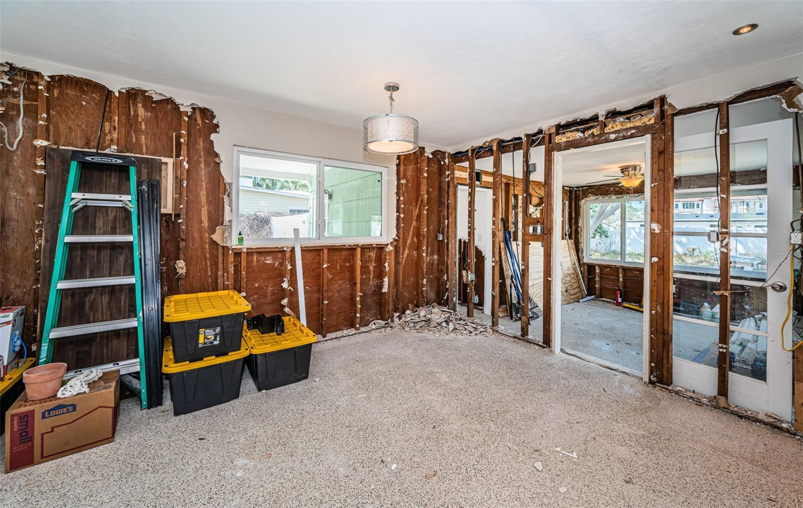 Image 7 of 25 For 3962 Poinsettia Drive
