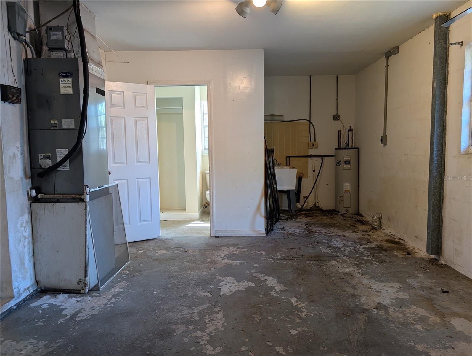 Image 22 of 45 For 1124 Bucknell Avenue