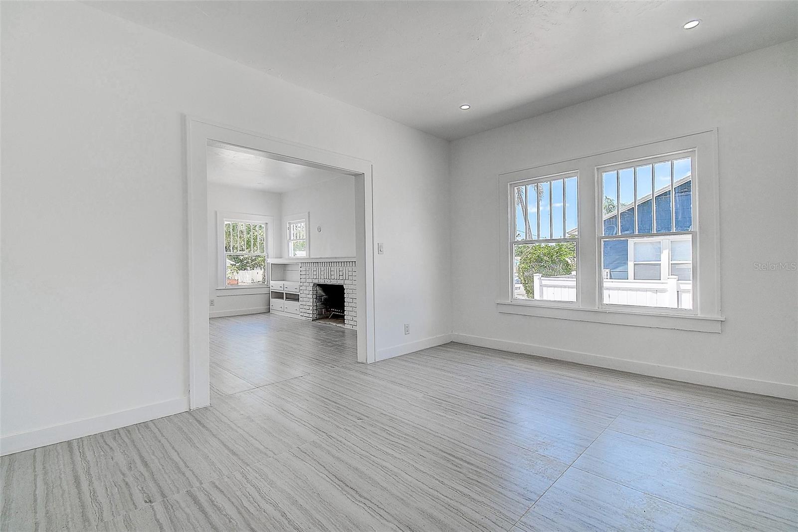 Image 11 of 40 For 4519 5th Avenue S