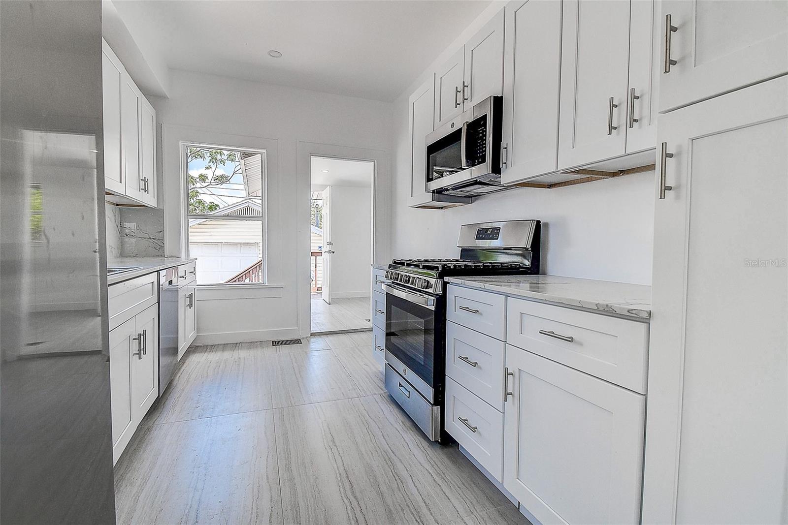 Image 16 of 40 For 4519 5th Avenue S