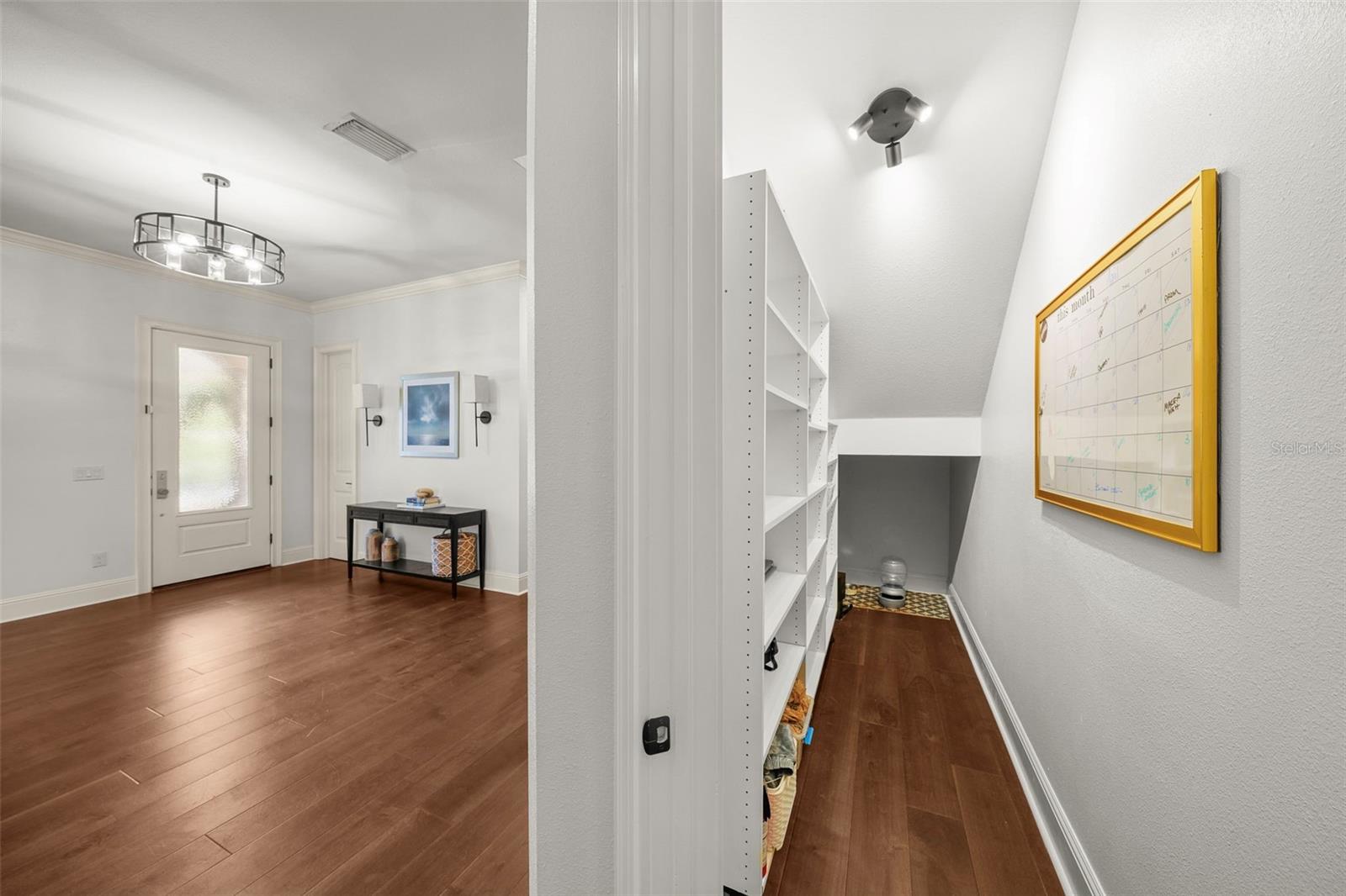 Image 11 of 34 For 4804 Beachway Drive