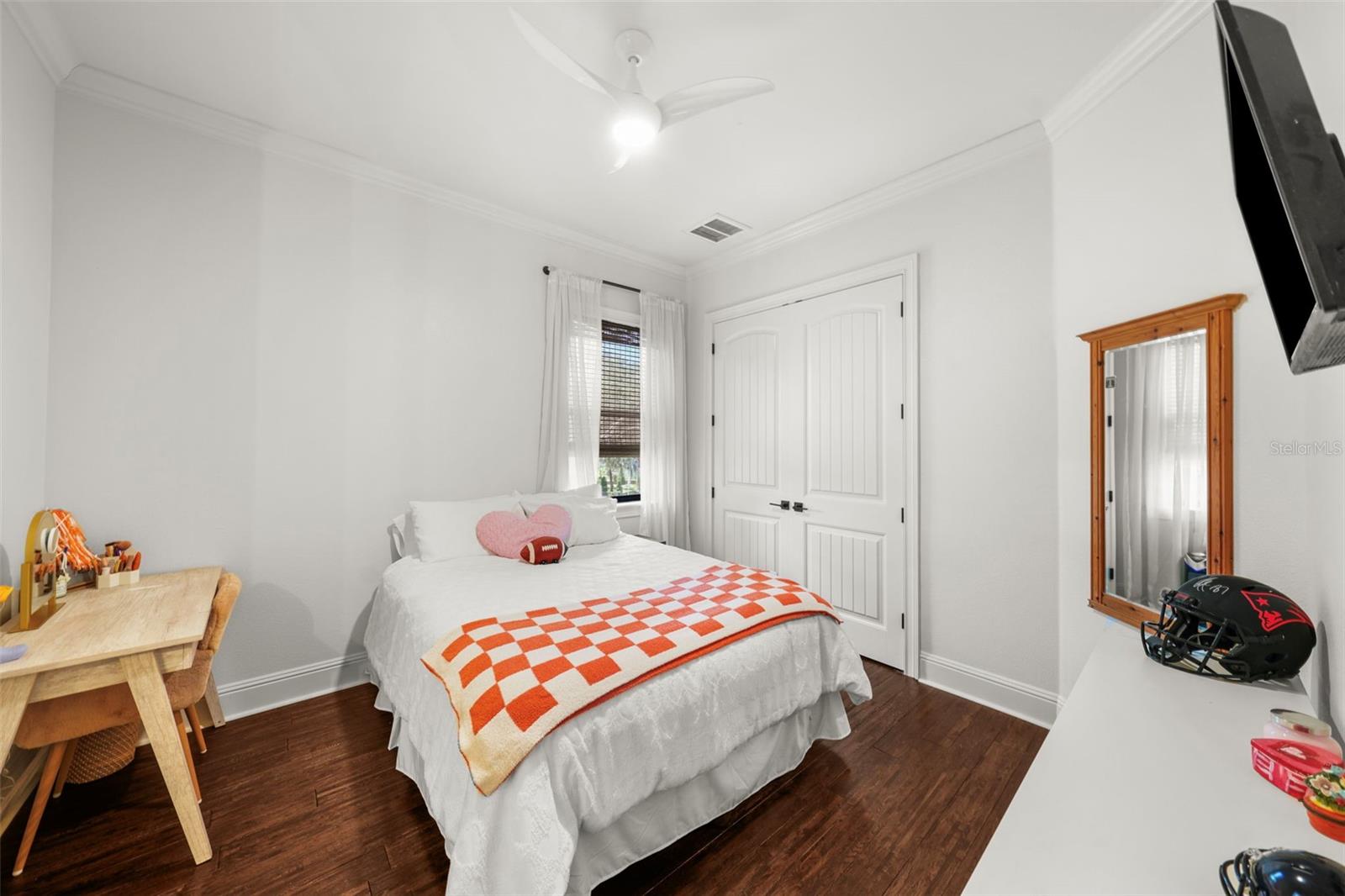 Image 21 of 34 For 4804 Beachway Drive