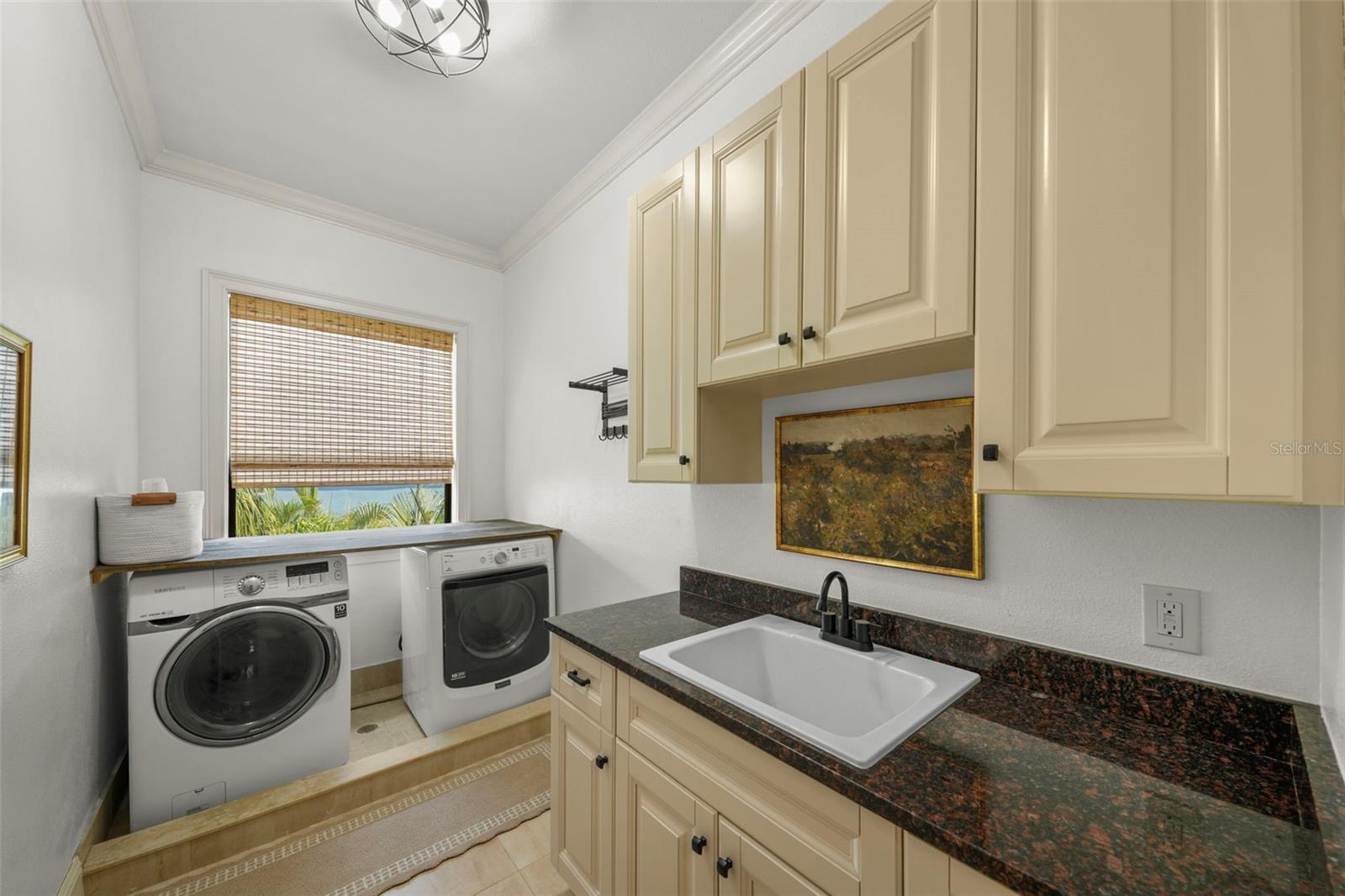 Image 25 of 34 For 4804 Beachway Drive