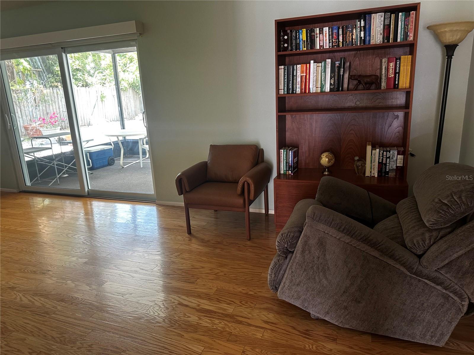 Image 7 of 10 For 2154 Briarway Drive