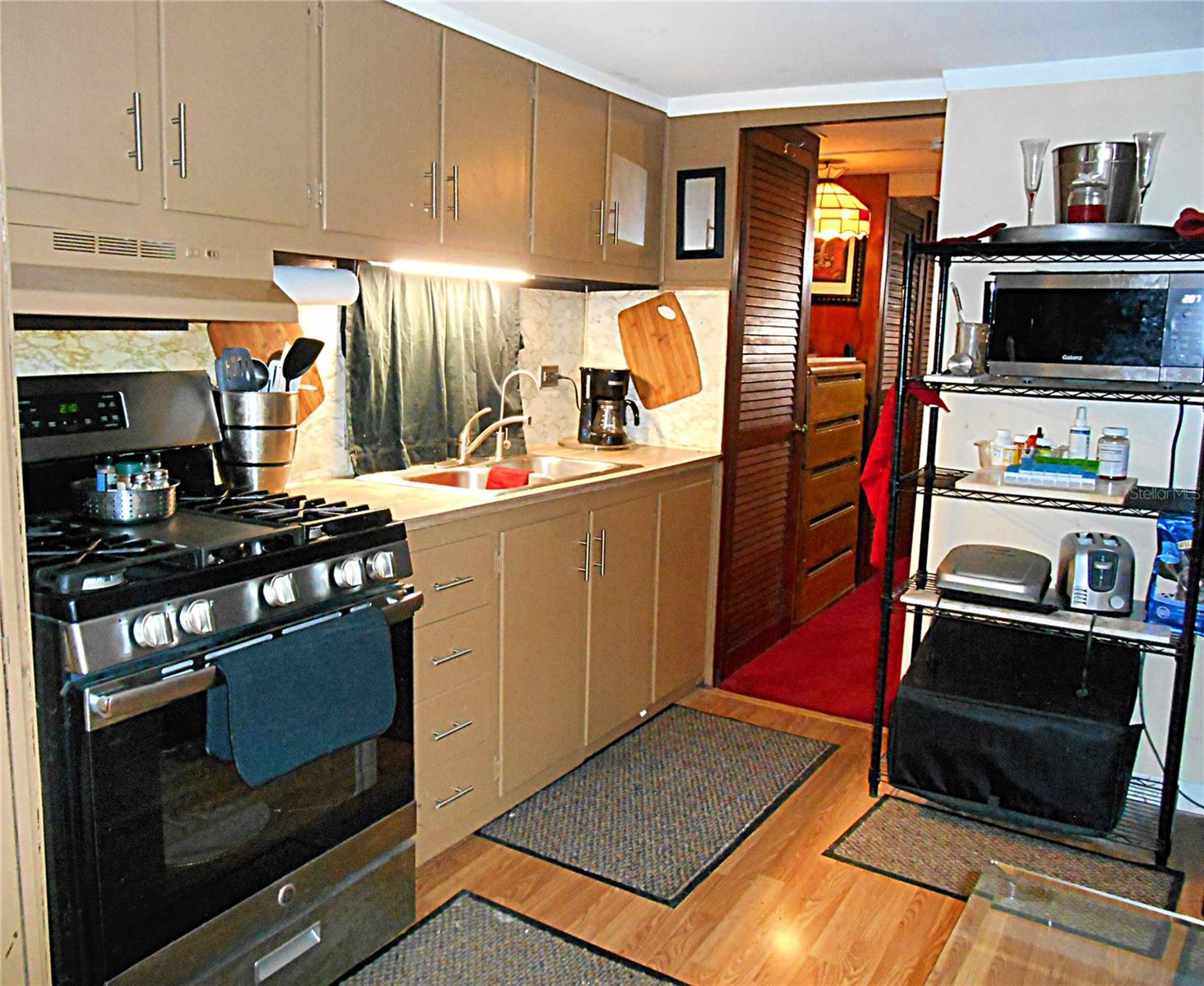 Image 19 of 47 For 7801 34th Avenue N 2