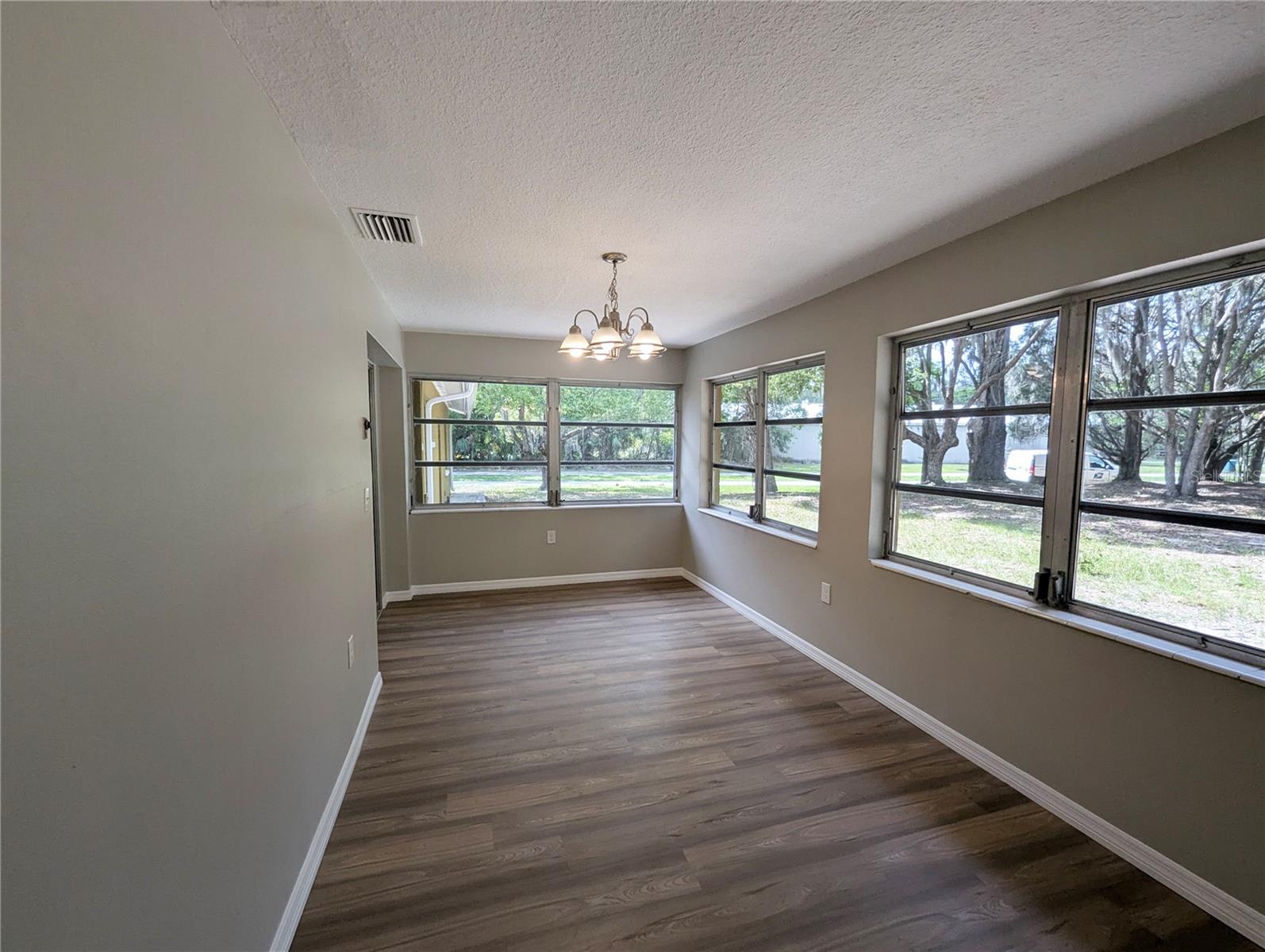 Image 14 of 38 For 159 10th Street