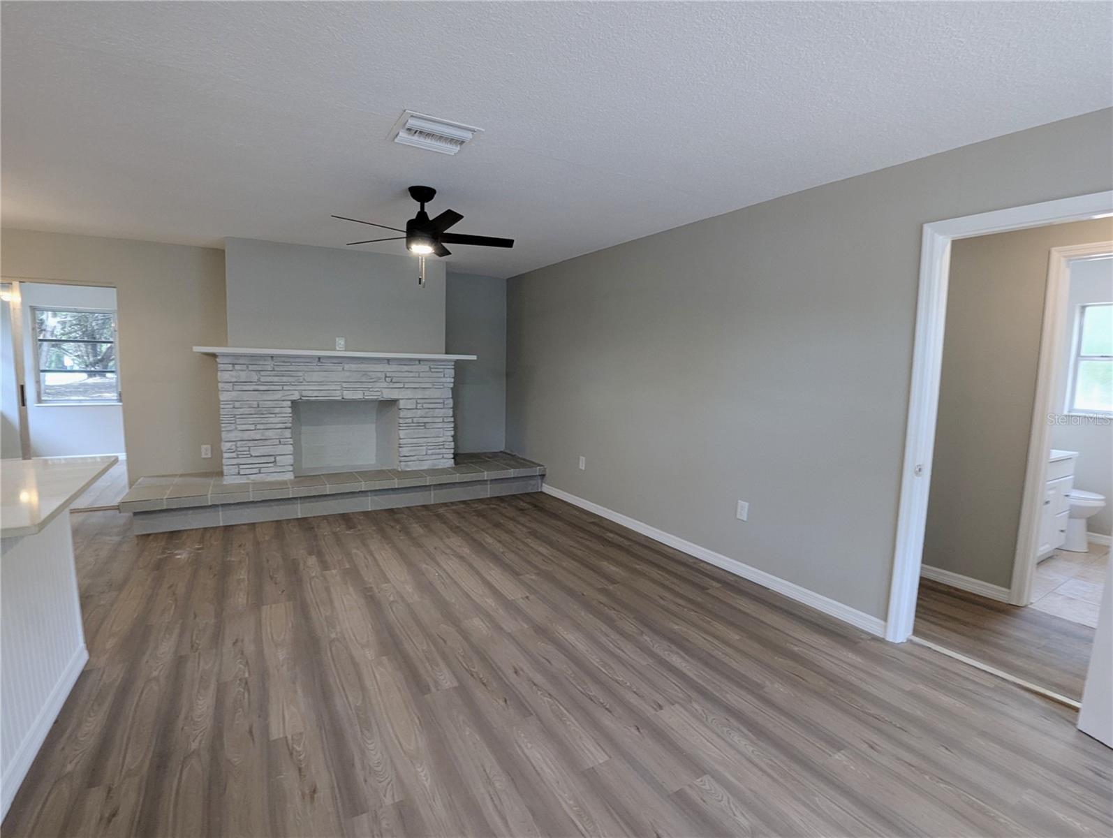 Image 2 of 38 For 159 10th Street
