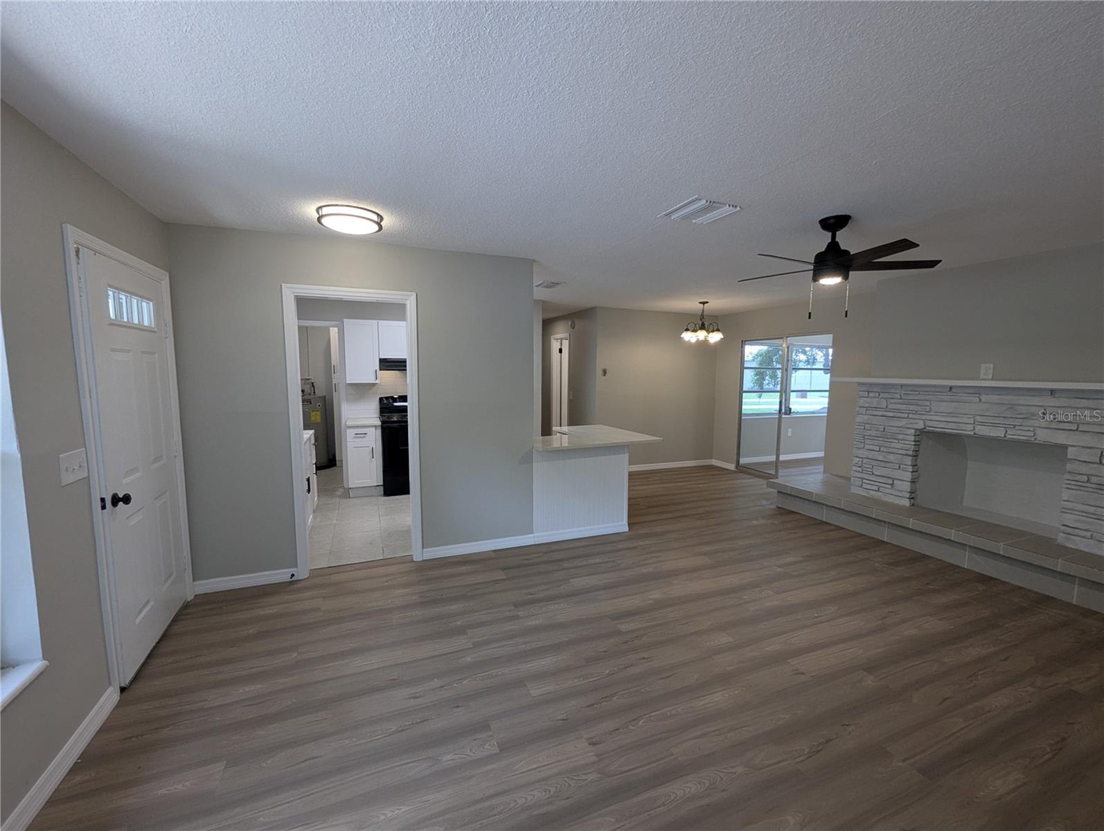 Image 7 of 38 For 159 10th Street