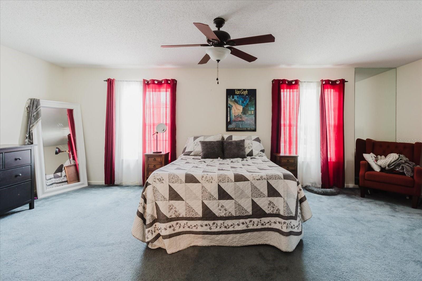 Listing photo id 28 for 11802 Foxrun Lane