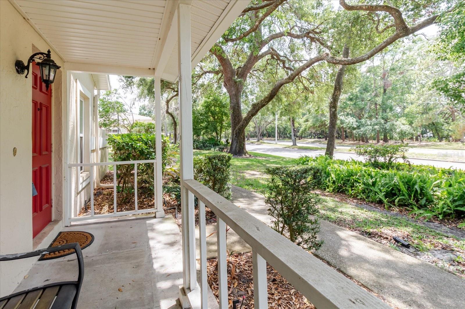 Listing photo id 6 for 11802 Foxrun Lane