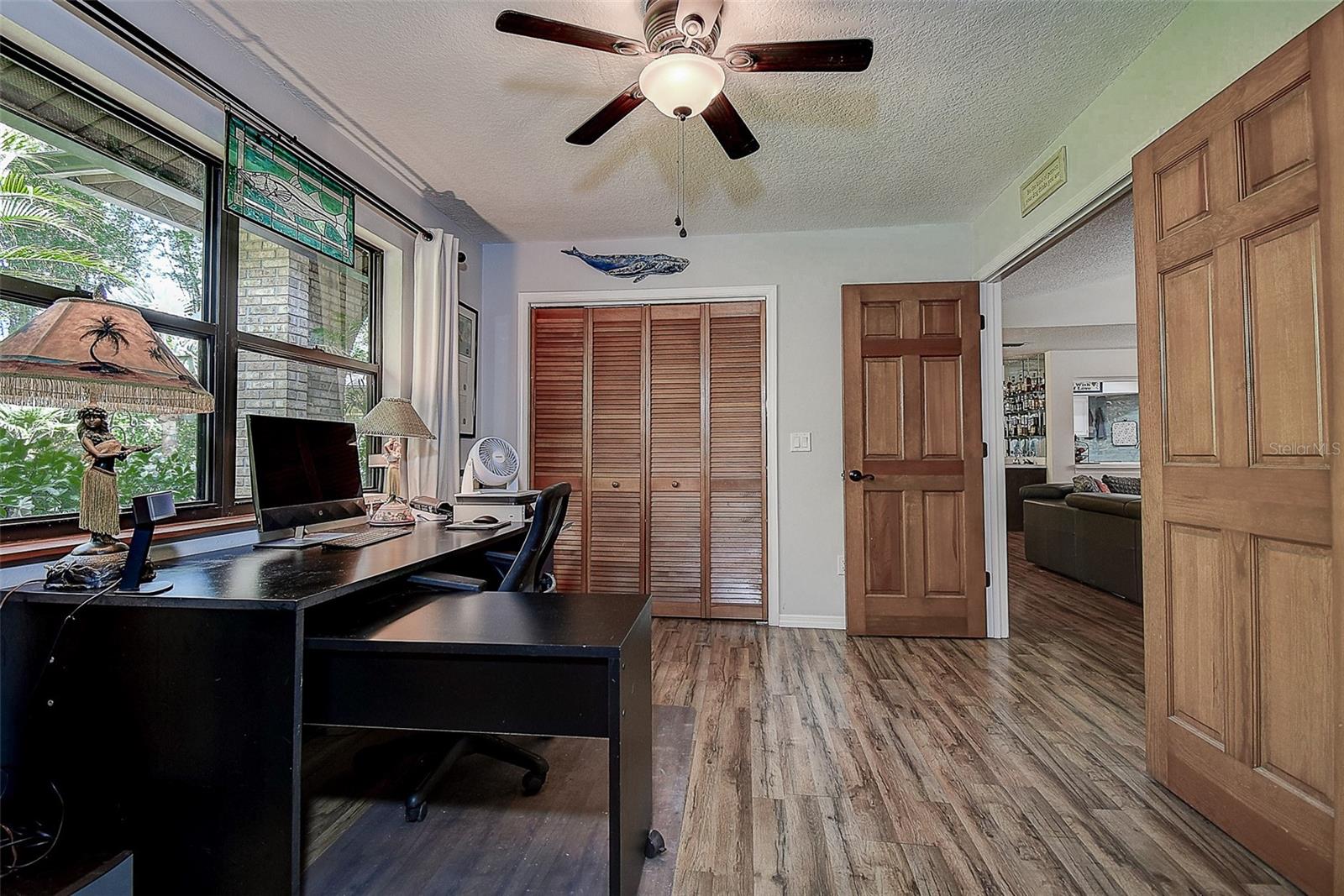 Image 20 of 53 For 17519 Drake Court