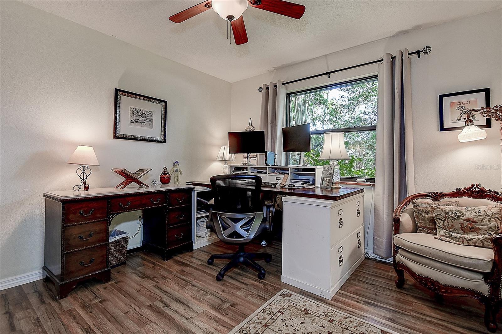 Image 34 of 53 For 17519 Drake Court
