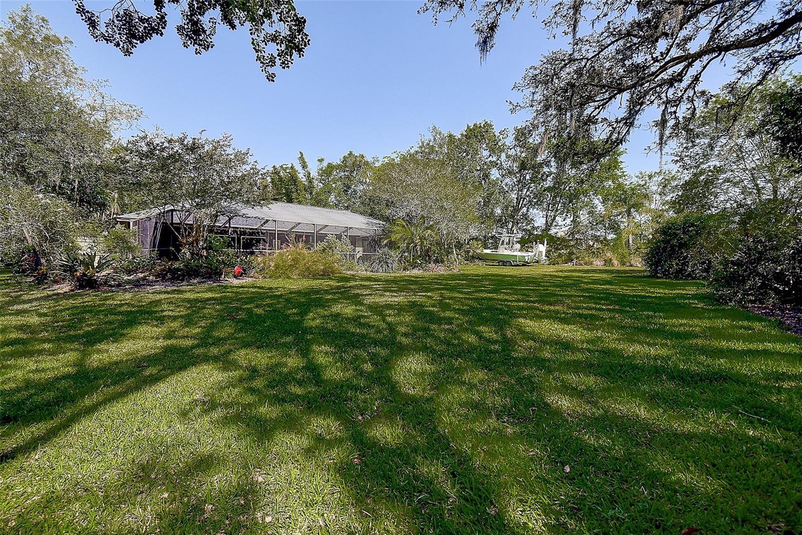 Image 45 of 53 For 17519 Drake Court