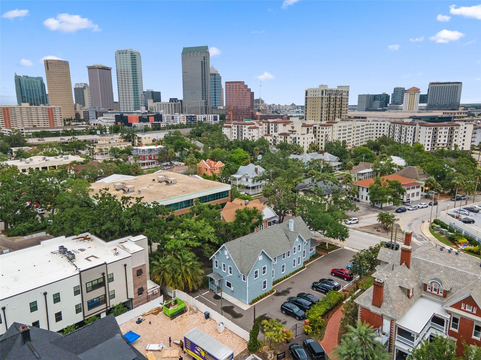 Listing photo id 38 for 337 Plant Avenue