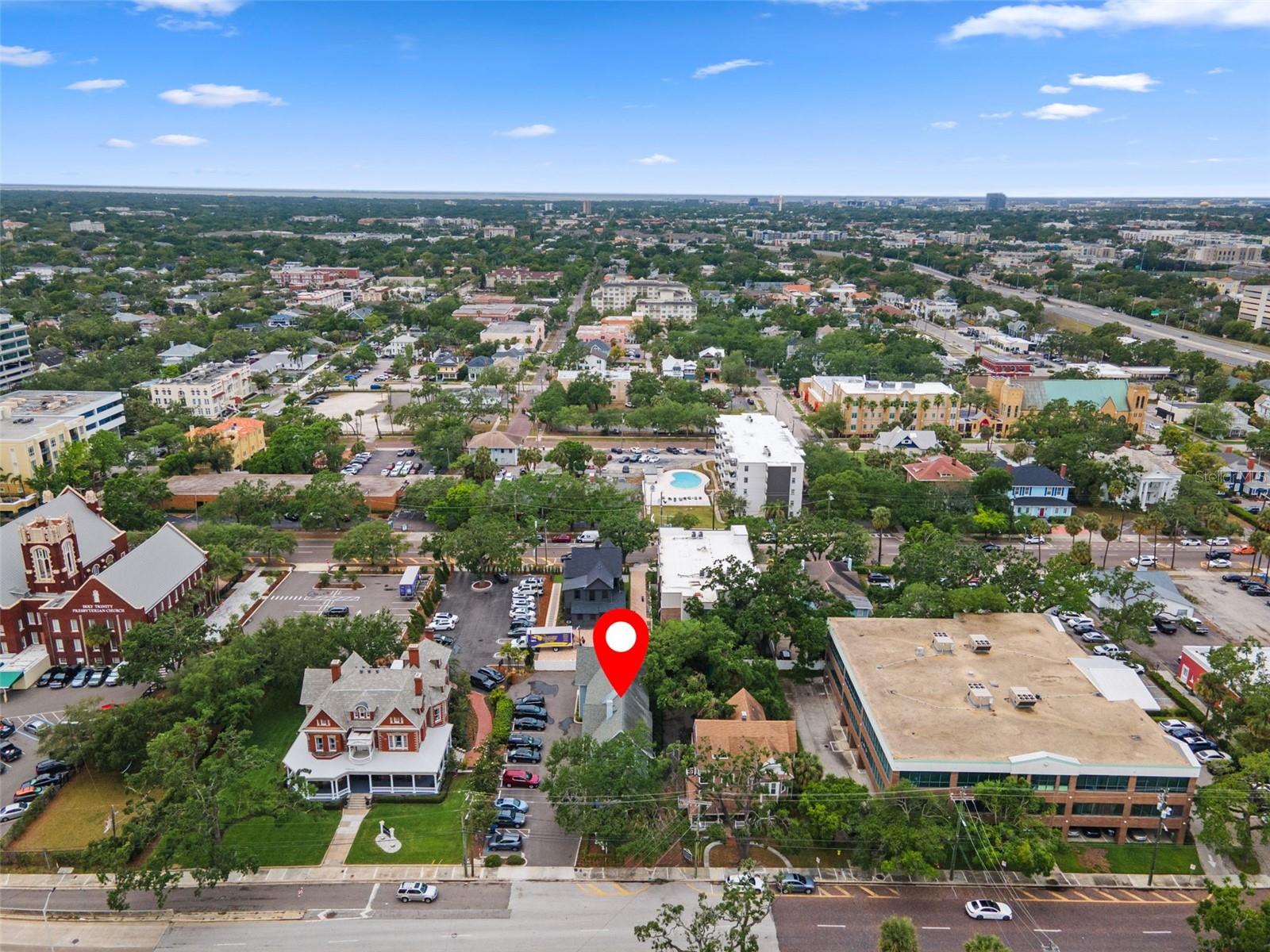 Listing photo id 43 for 337 Plant Avenue