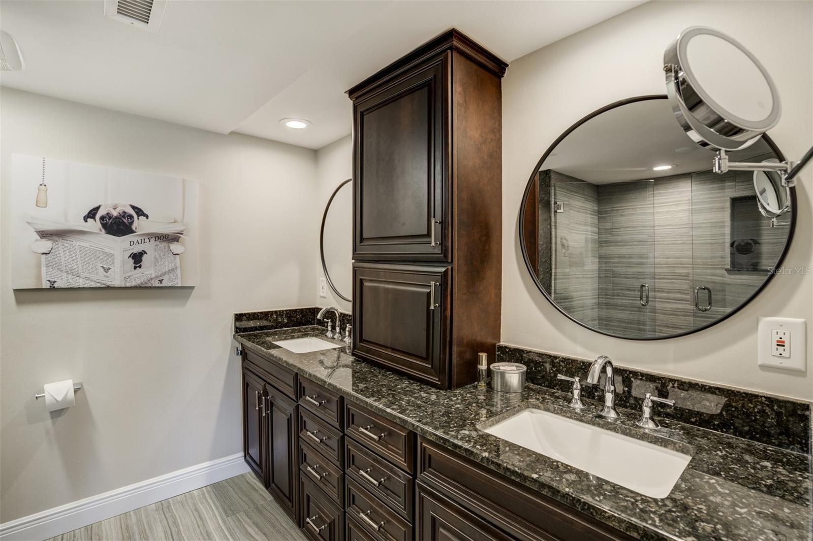 Image 11 of 30 For 1480 Gulf Boulevard 109