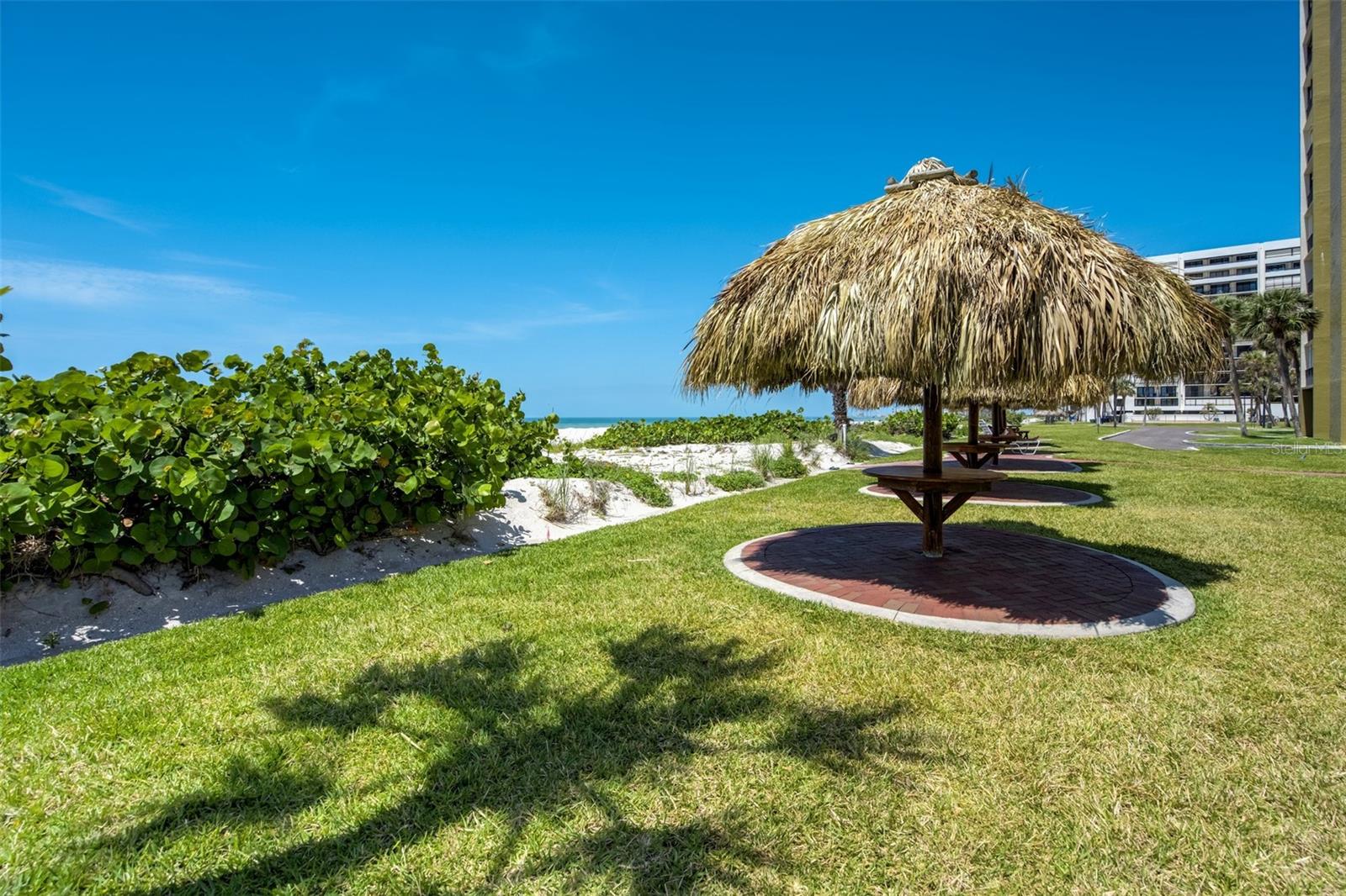 Image 22 of 30 For 1480 Gulf Boulevard 109