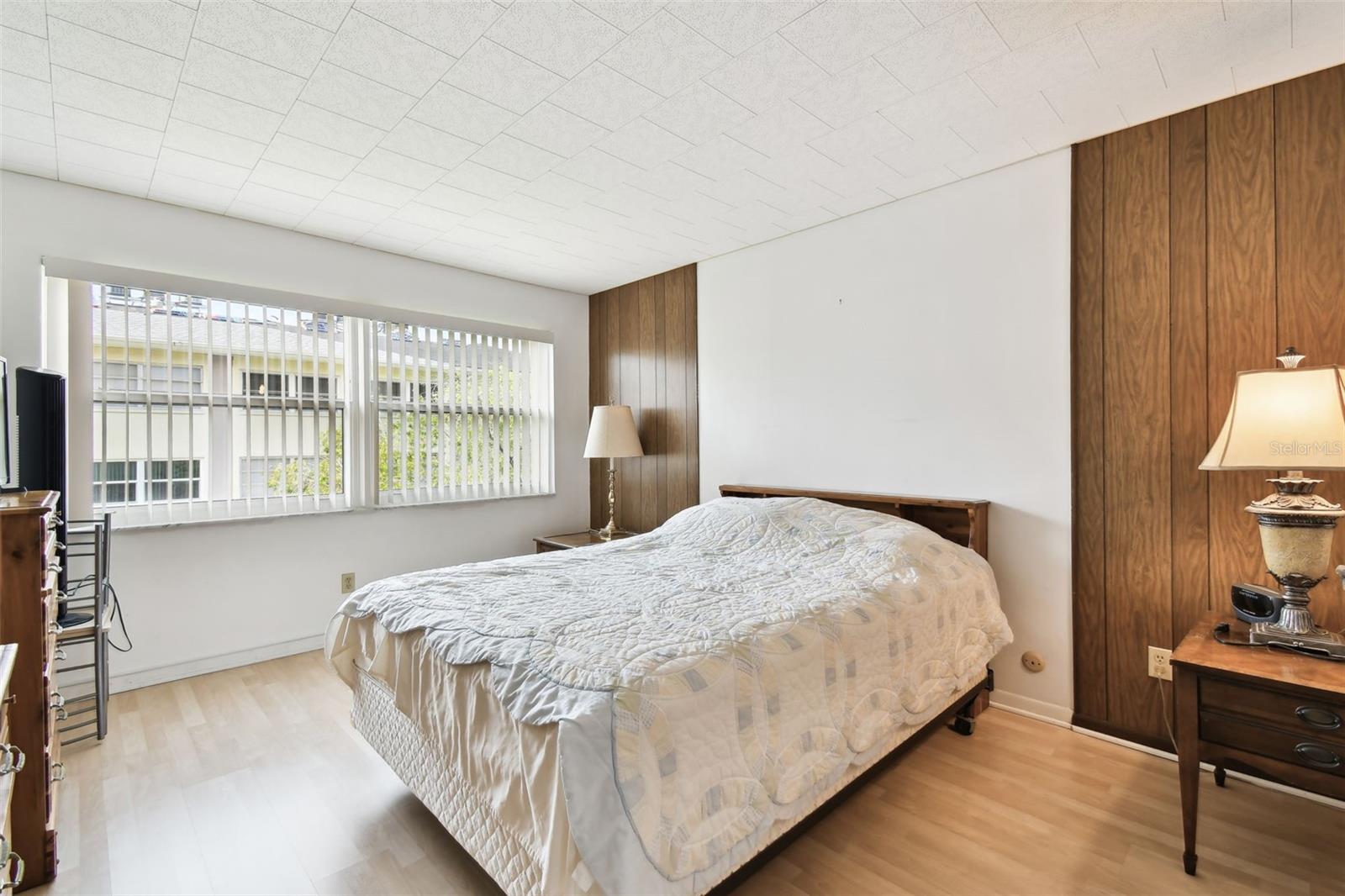 Image 21 of 41 For 1235 Highland Avenue 2-207