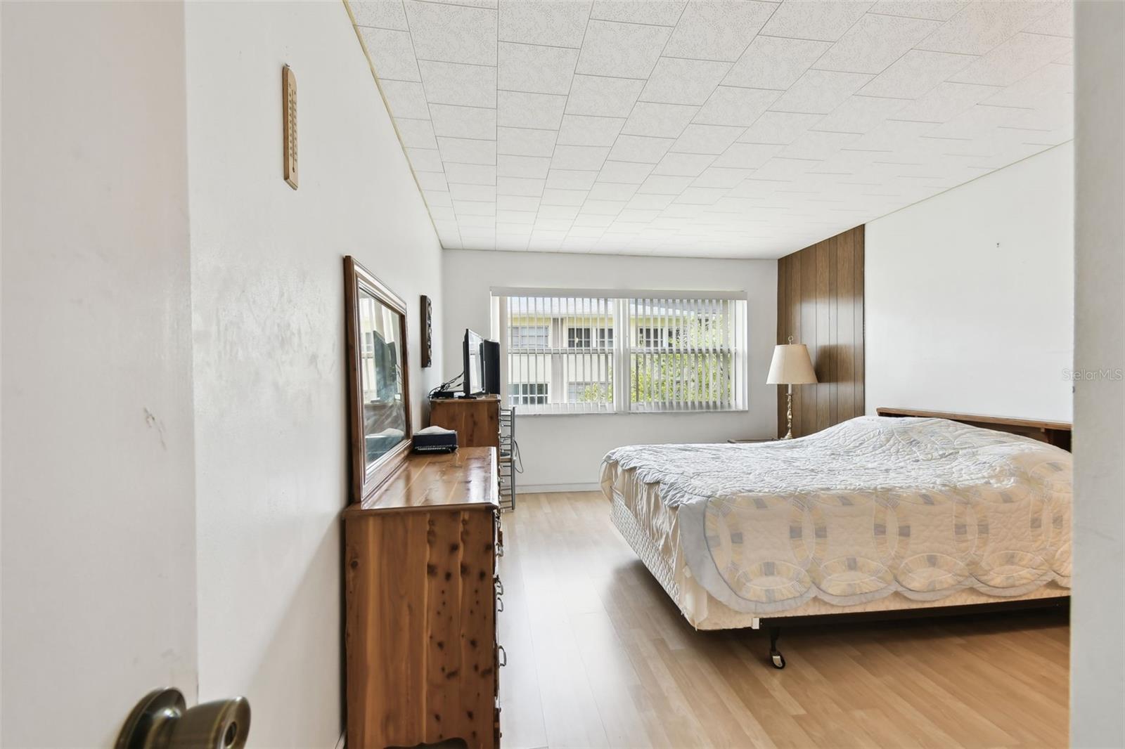 Image 22 of 41 For 1235 Highland Avenue 2-207