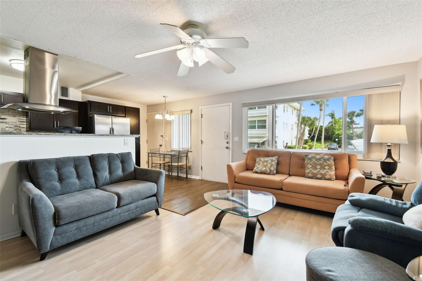 Image 6 of 41 For 1235 Highland Avenue 2-207