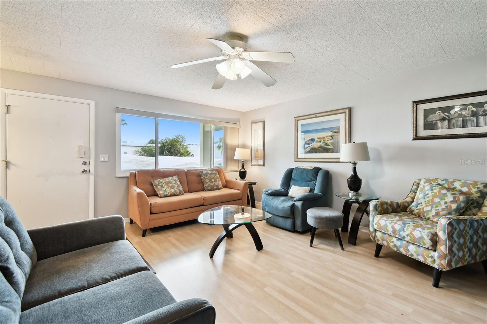 Image 7 of 41 For 1235 Highland Avenue 2-207