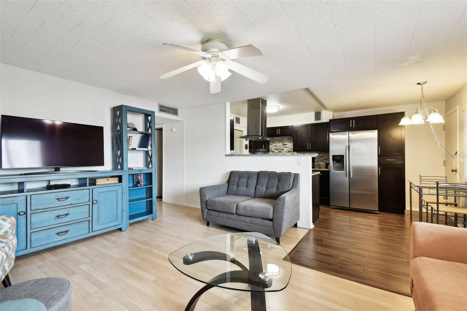 Image 8 of 41 For 1235 Highland Avenue 2-207