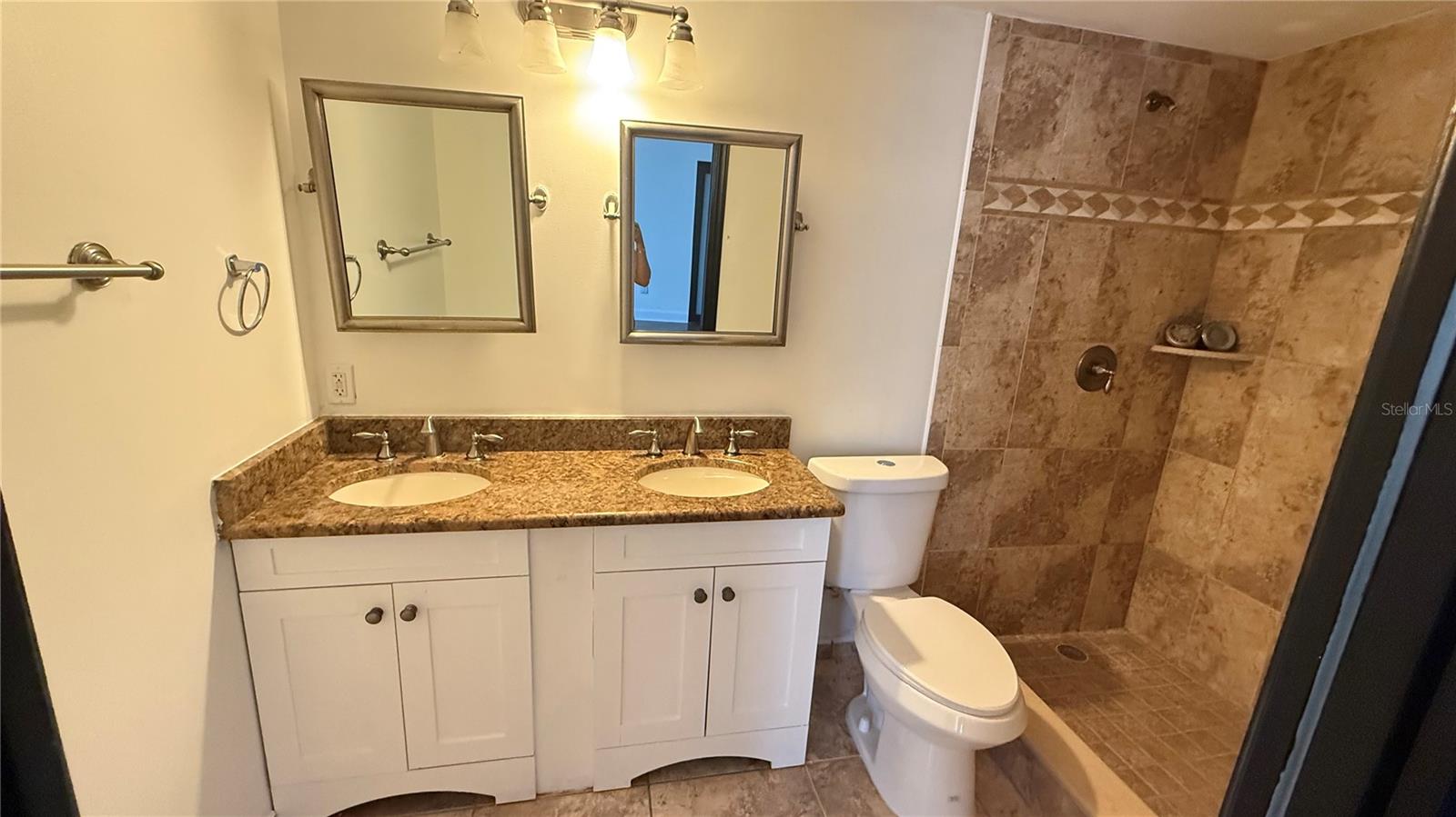 Image 15 of 22 For 7017 Baywood Drive
