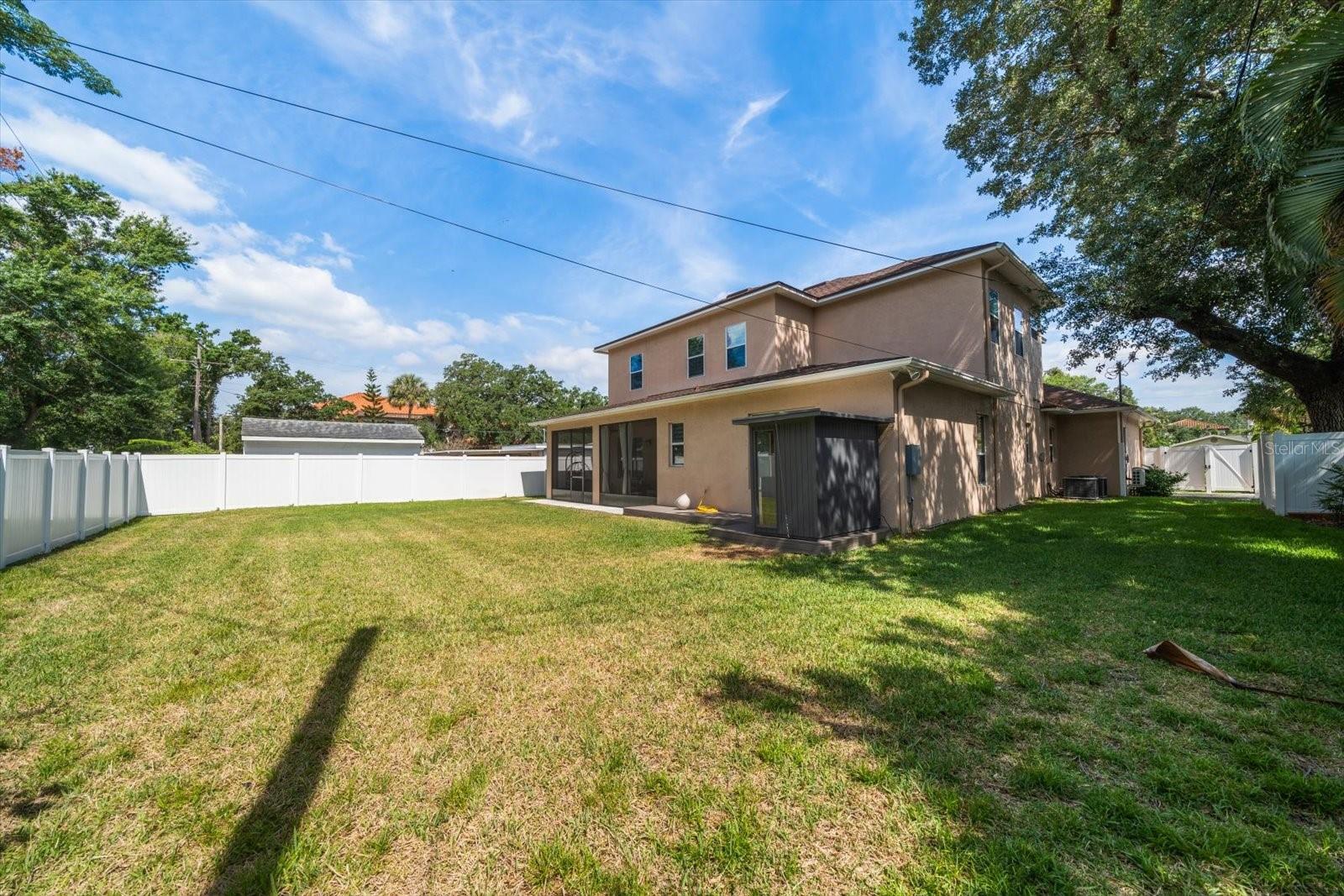 Image 41 of 44 For 4014 Swann Avenue
