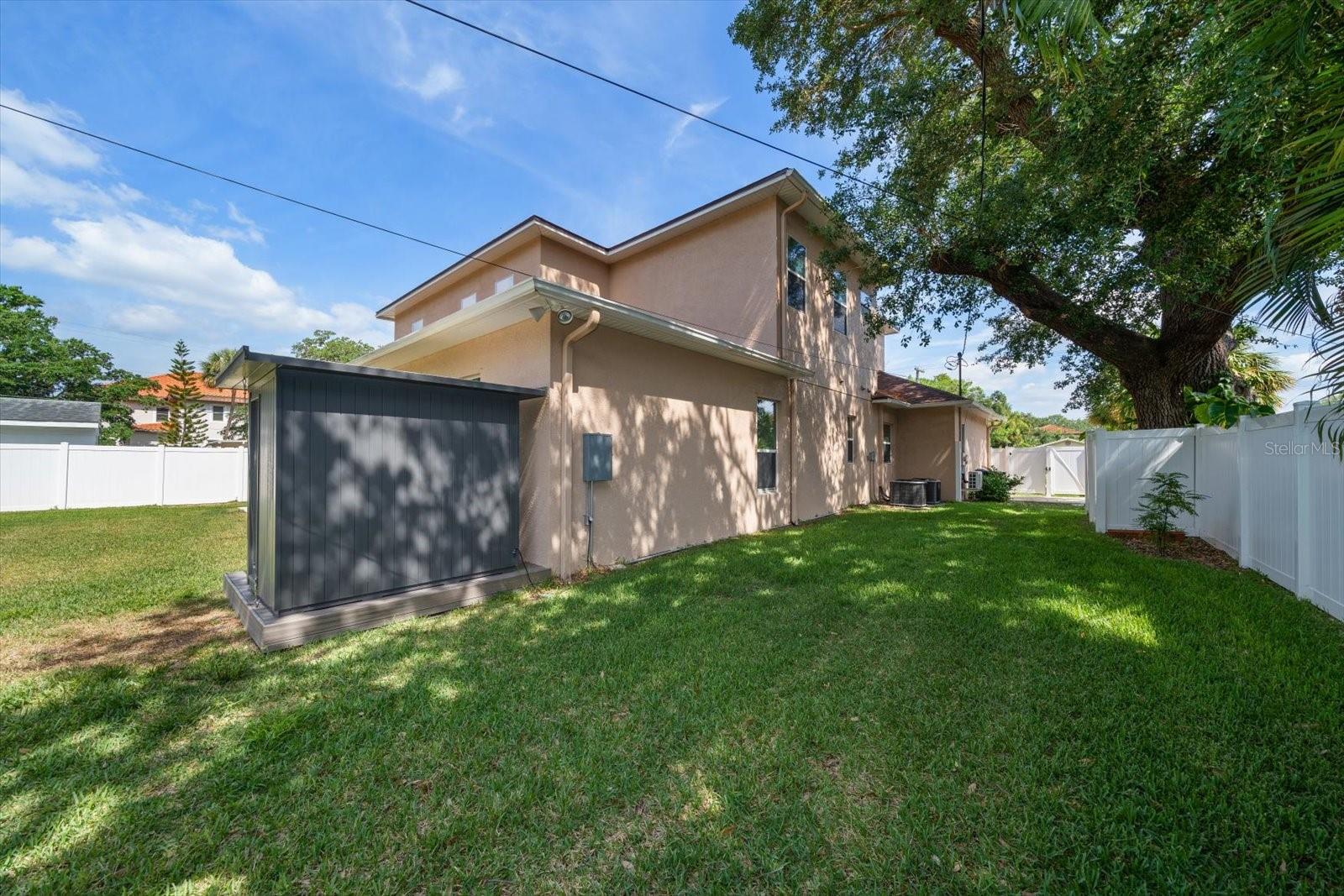 Image 42 of 44 For 4014 Swann Avenue