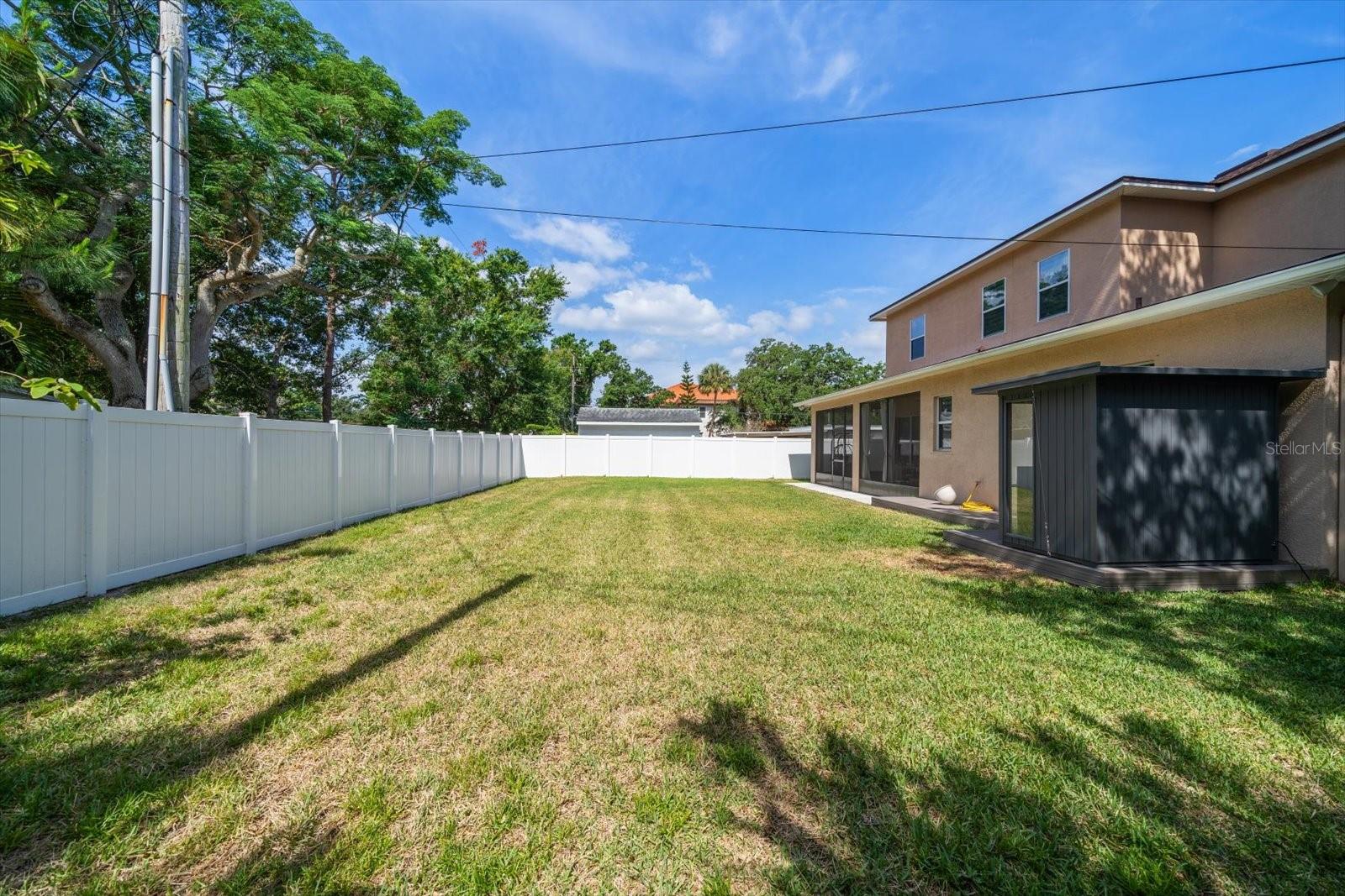 Image 43 of 44 For 4014 Swann Avenue