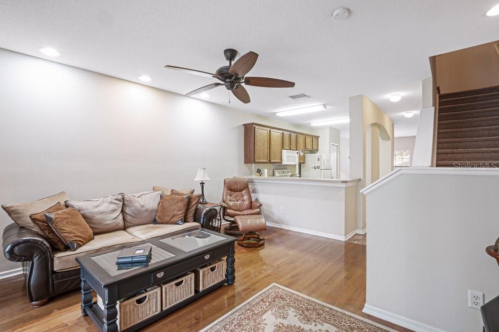 Image 13 of 27 For 15908 Fishhawk Creek Lane