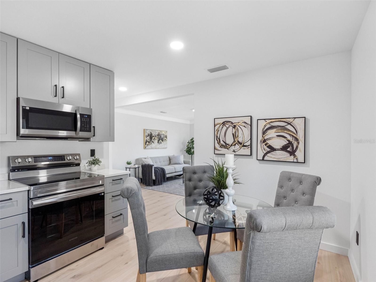 Image 12 of 43 For 2322 21st Street S