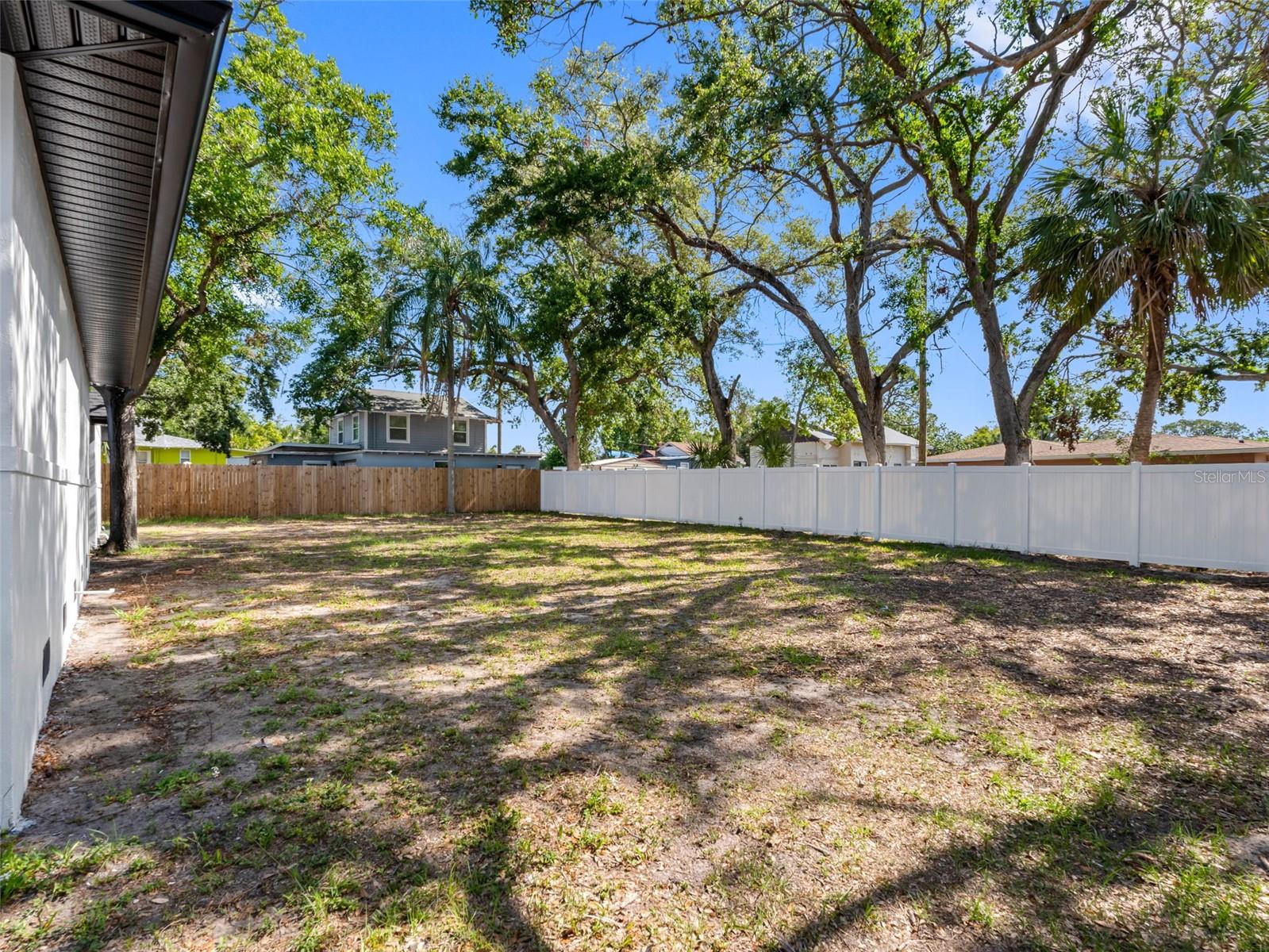 Image 32 of 43 For 2322 21st Street S