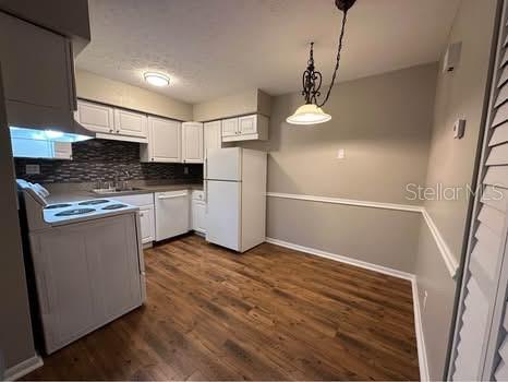 Image 6 of 9 For 1033 Apollo Beach Boulevard E