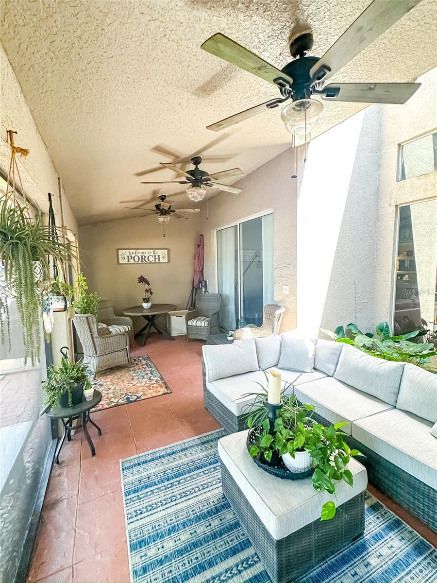 Image 19 of 21 For 923 Tuscanny Street