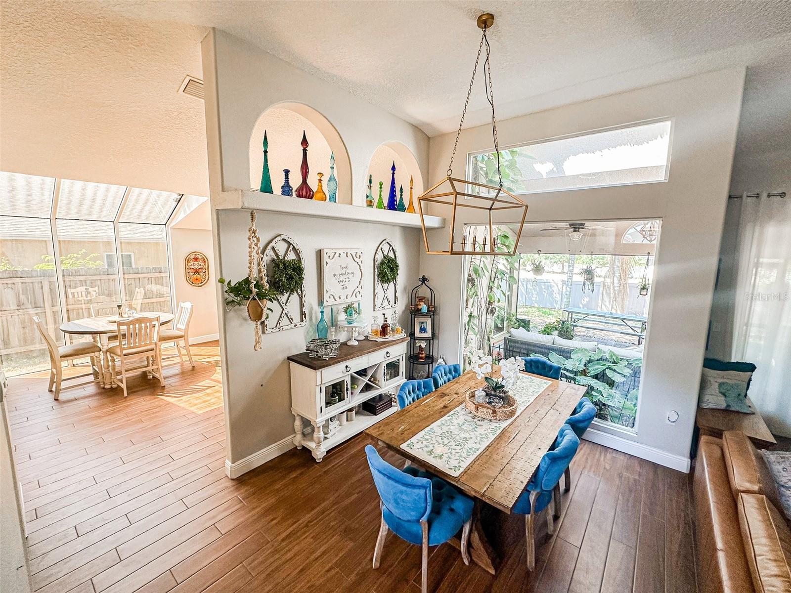 Image 9 of 21 For 923 Tuscanny Street
