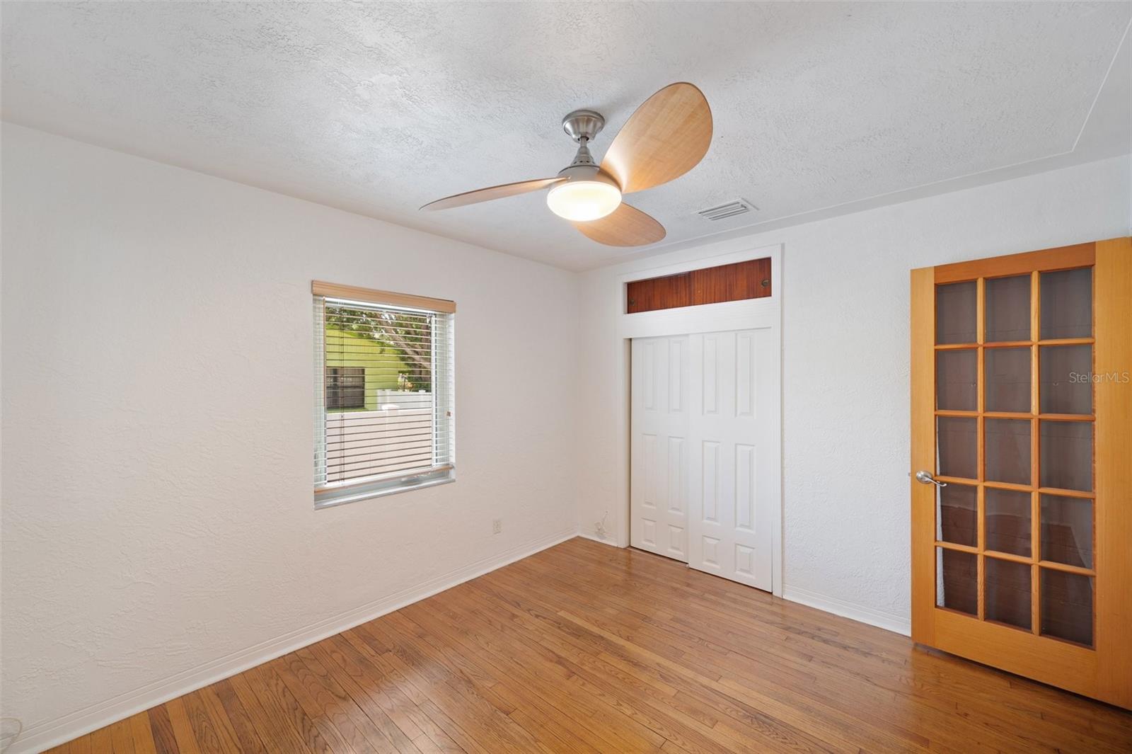 Image 24 of 62 For 936 Alcazar Way S