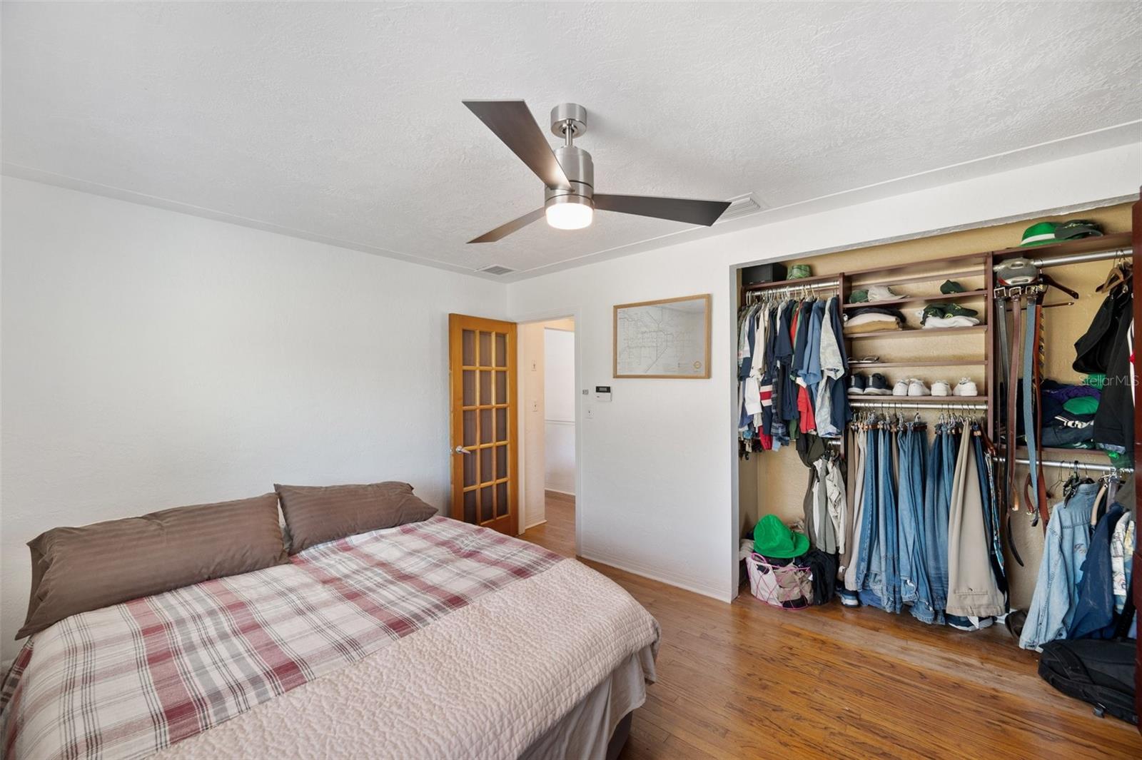 Image 28 of 62 For 936 Alcazar Way S