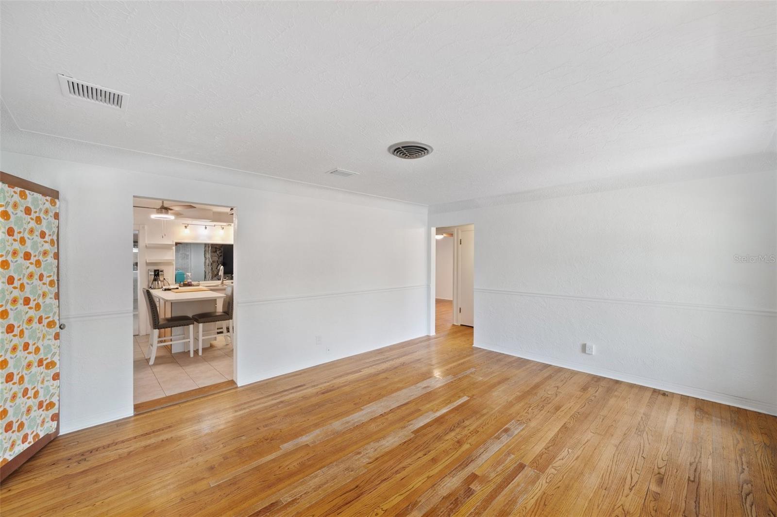 Image 48 of 62 For 936 Alcazar Way S