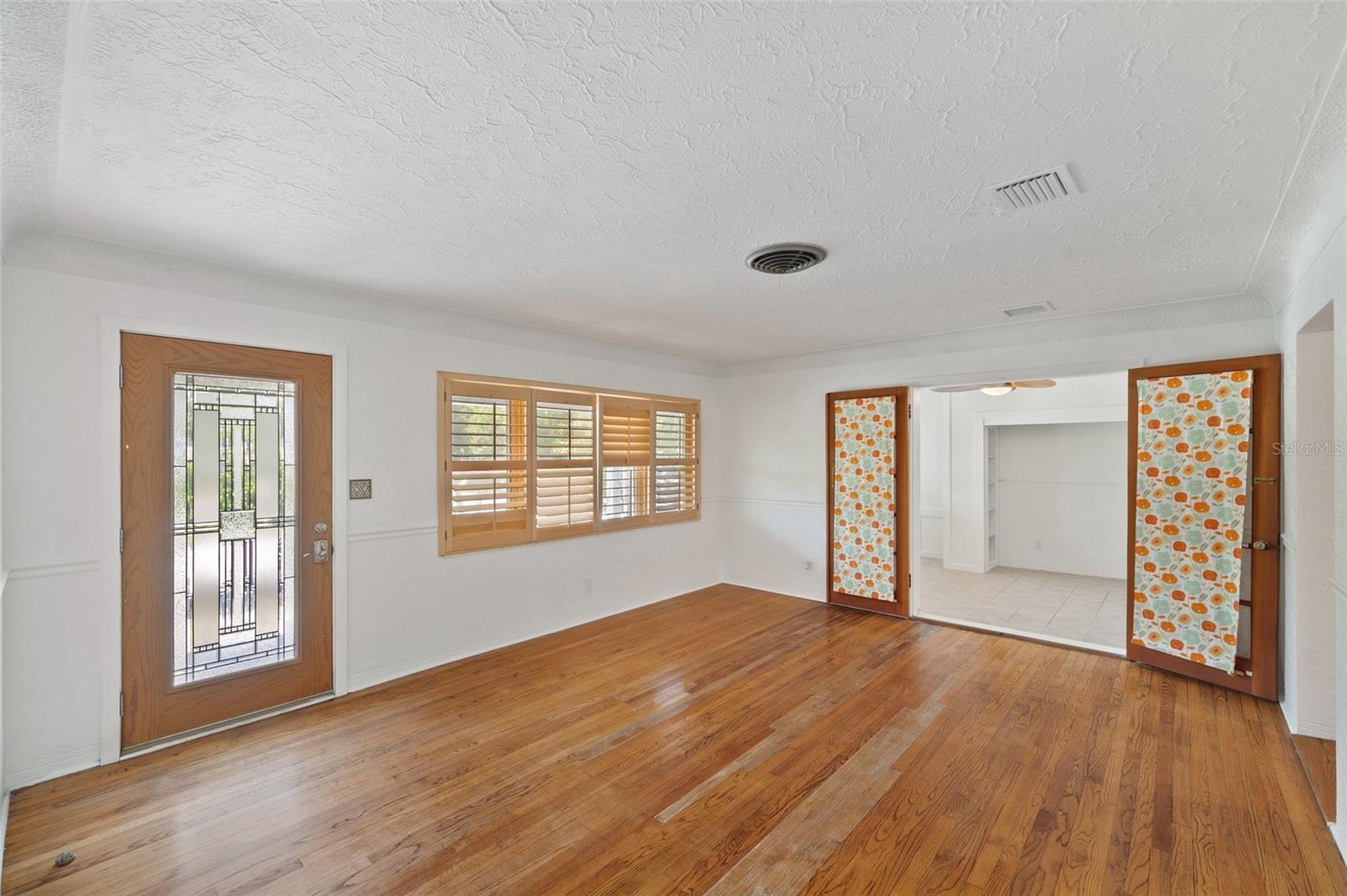 Image 50 of 62 For 936 Alcazar Way S